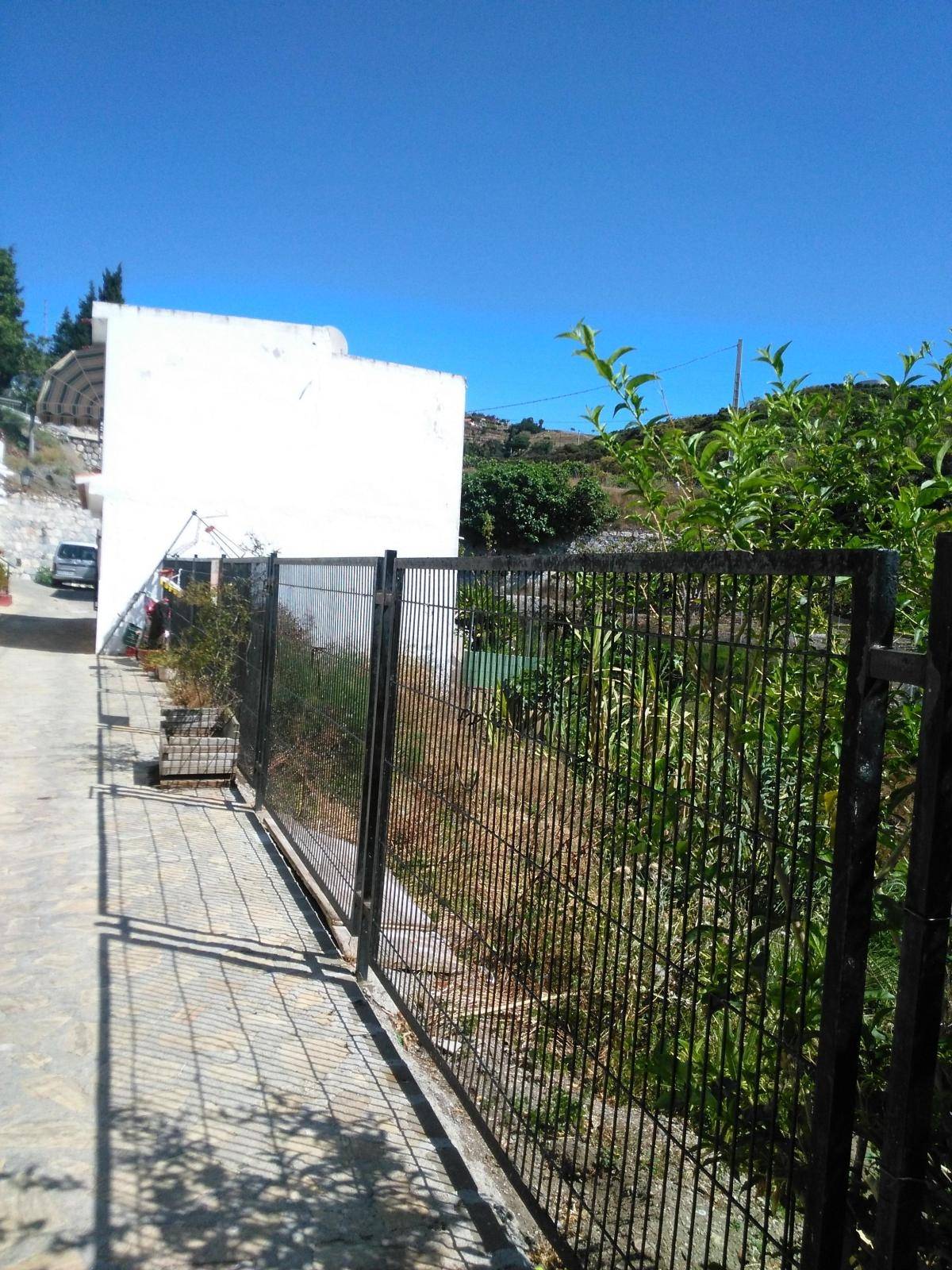 Grundstück zum Verkauf in La Caleta (Salobreña)