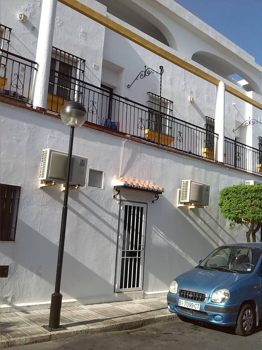 Business local for rent in Salobreña