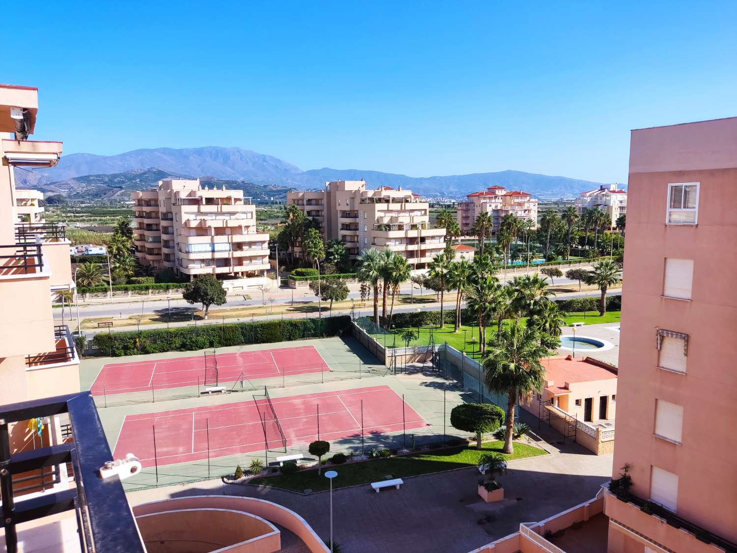 Vivienda en alquiler en la playa de salobreña