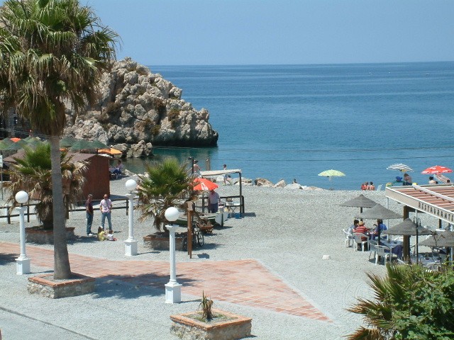 Rent Salobreña - Two bedroom apartment and terrace with sea views