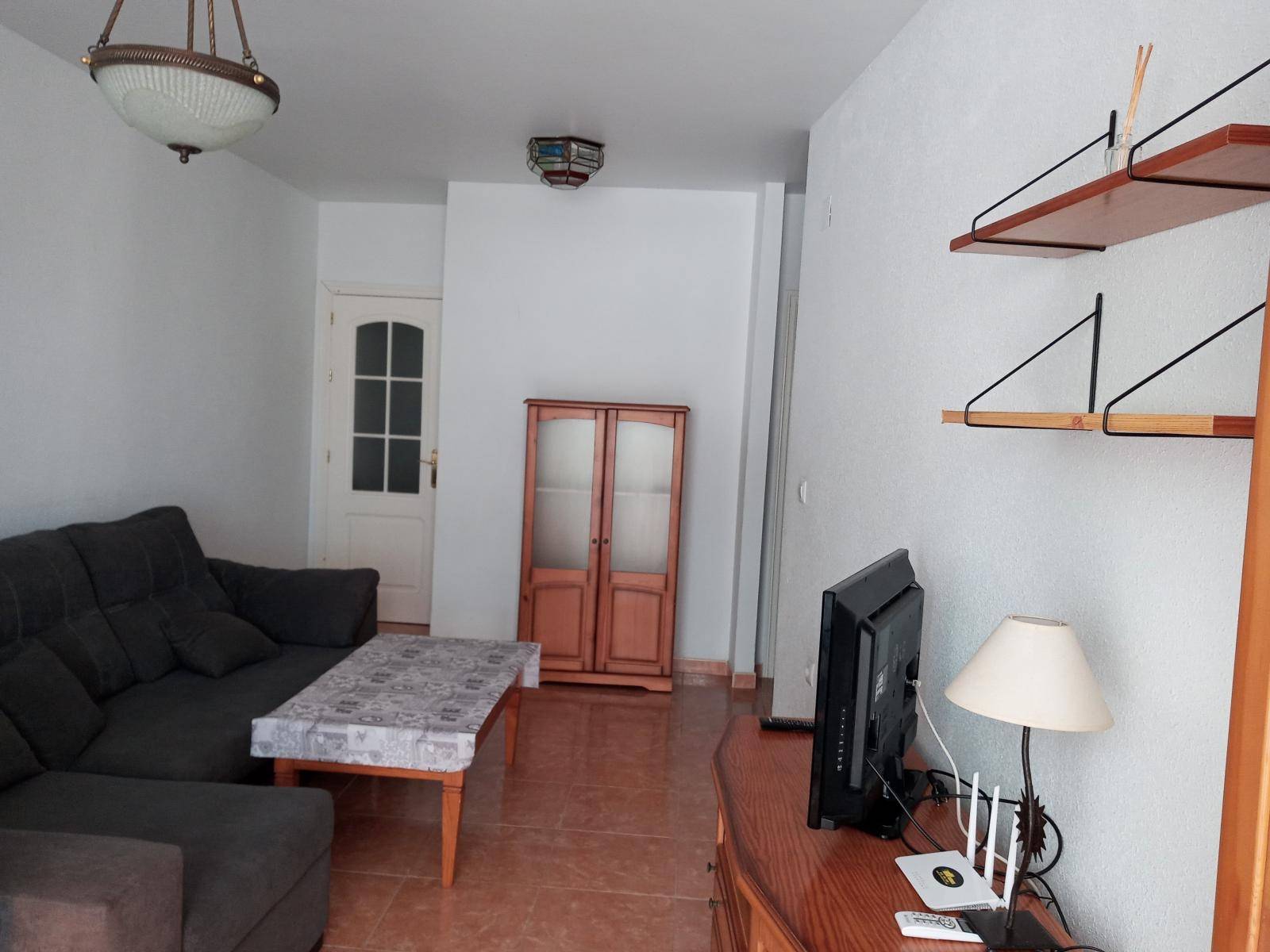 Rent Salobreña - Zwei-Zimmer-Wohnung und Terrasse mit Meerblick