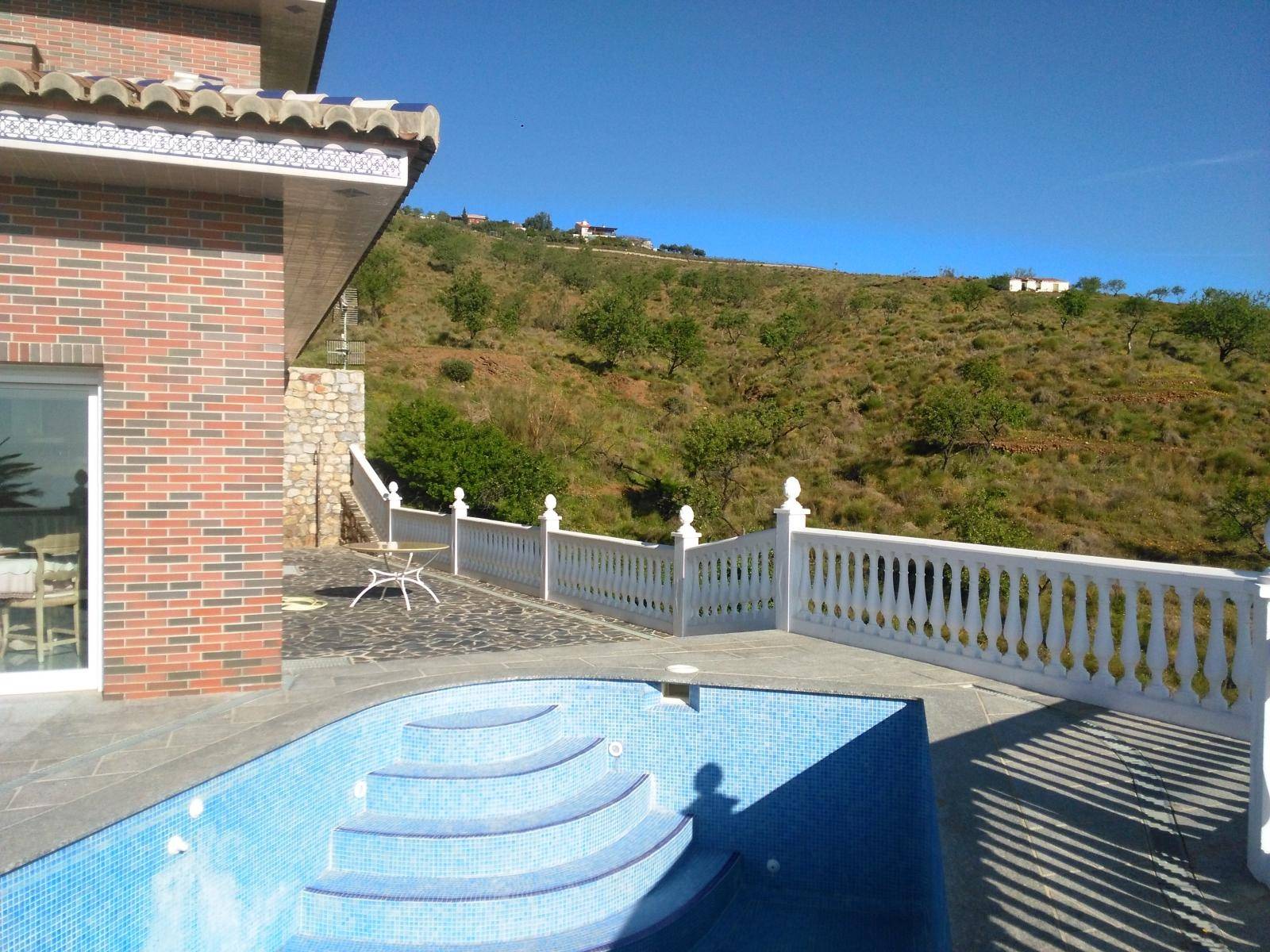 Magnifico chalet en Monte de Los Almendros con vistas al Mar