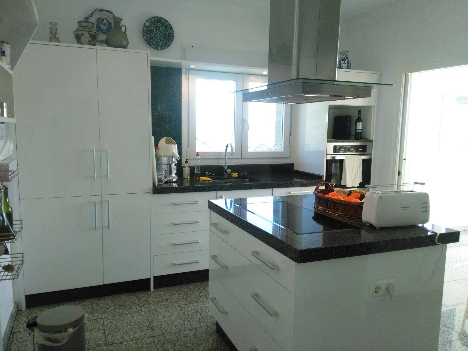 Chalet te koop in Monte los Almendros - El Pargo - Costa Aguilera (Salobreña)