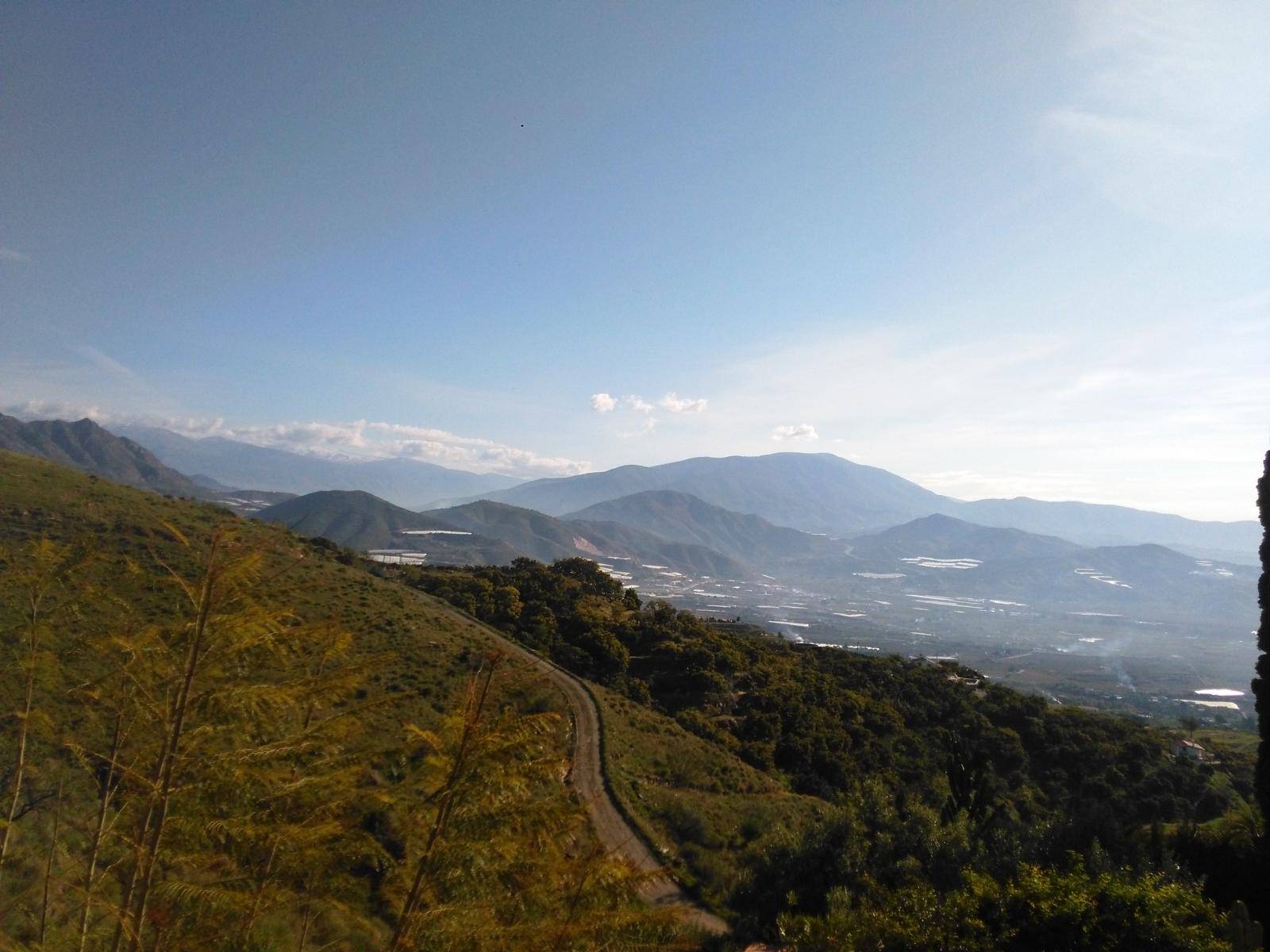 Huvila myynnissä Monte los Almendros - El Pargo - Costa Aguilera (Salobreña)