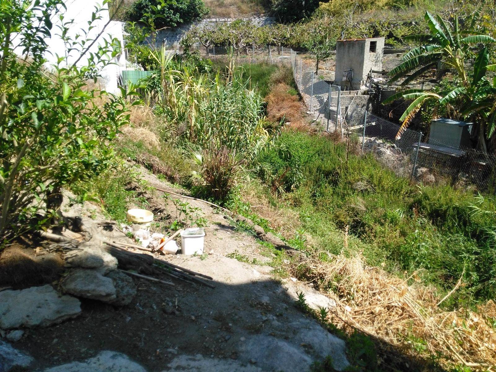 Grundstück zum Verkauf in La Caleta (Salobreña)