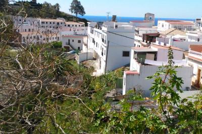 Building area for sale in Salobreña