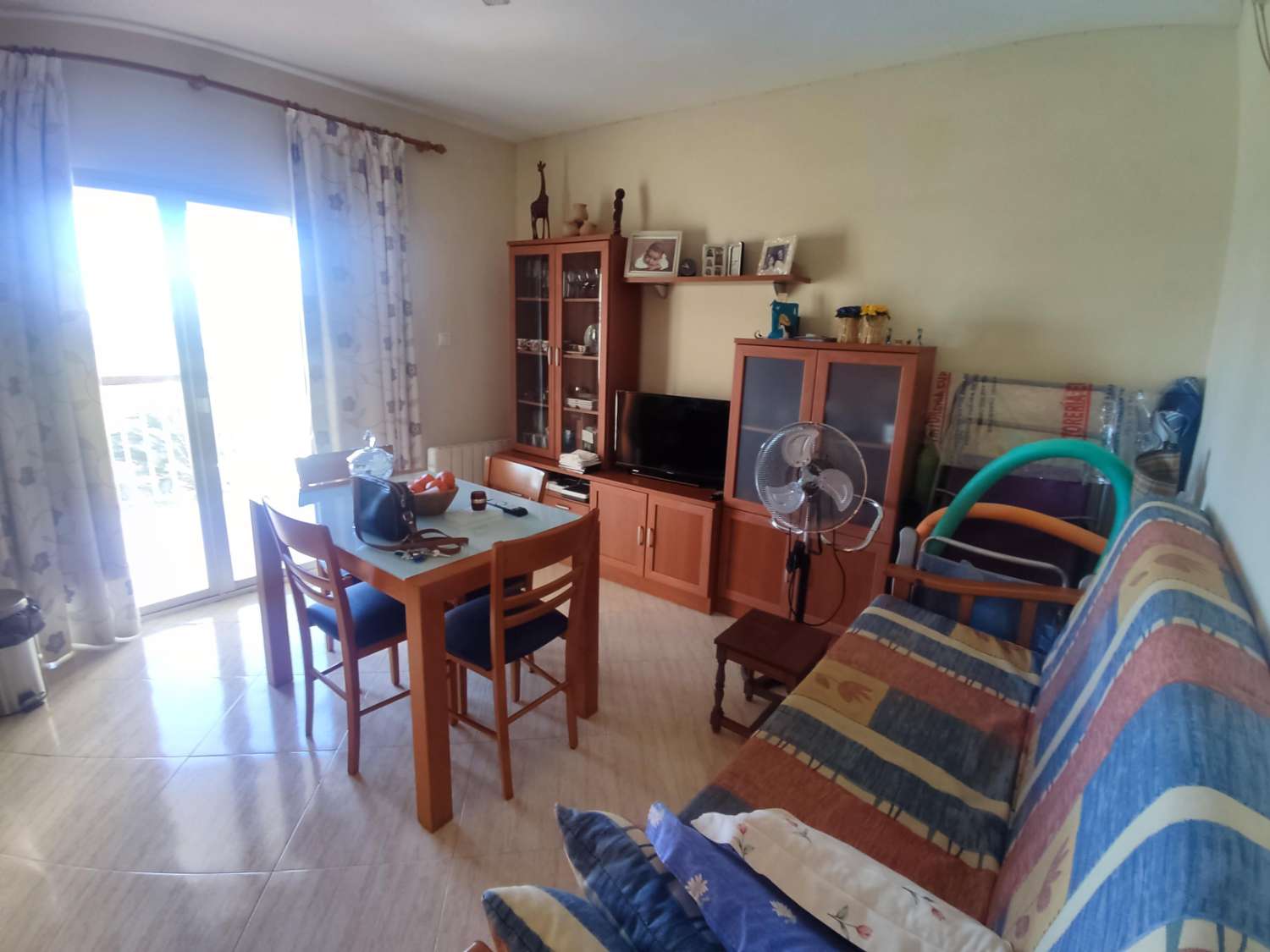 Lägenhet uthyres i Salobreña Costa